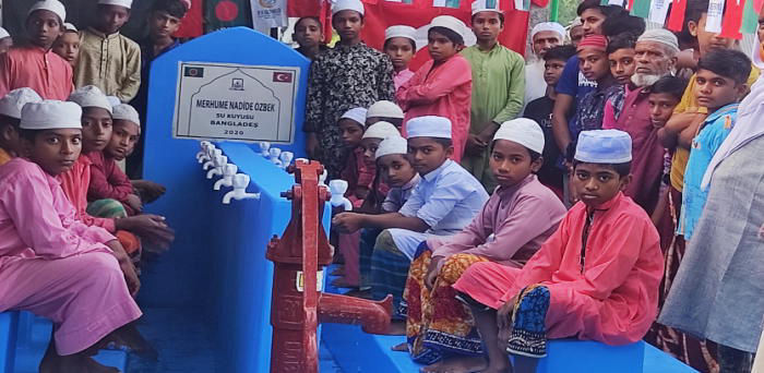 Singapore donation , sedekah and charity for building water wells, water fountains for poor people